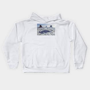 Monument Valley in the snow Kids Hoodie